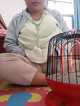 Minaa2x online show from March 2026 08:08:02 AM