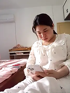 Minaa2x online show from March 2026 05:35:02 AM