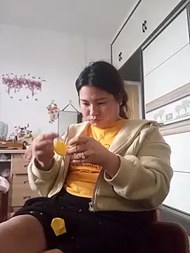 Minaa2x online show from April 2026 07:42:01 AM