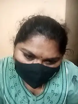 misammahyd online show from February 2026 06:03:02 PM