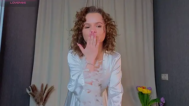 mymonique online show from March 2026 08:12:02 PM