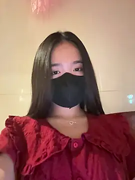 Gwen879 online show from March 2026 12:35:01 AM