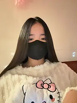 Gwen879 online show from March 2026 12:40:01 AM