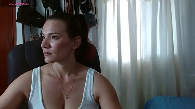 Scarlett 3X online show from February 2026 09:29:02 PM