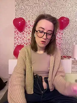 Persephone Kore online show from February 2026 06:01:02 PM