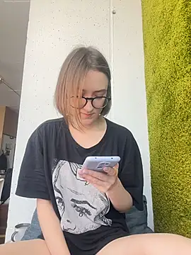 Snapshot of Persephone_Kore chatting on May 2026 12:23:01 PM Persephone Kore online show from May 2026 12:23:01 PM