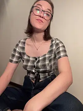 Snapshot of Persephone_Kore chatting on July 2026 03:16:01 PM Persephone Kore online show from July 2026 03:16:01 PM