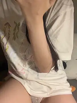 Snapshot of Linaa_sexxy chatting on May 2026 05:18:02 PM Linaa sexxy online show from May 2026 05:18:02 PM