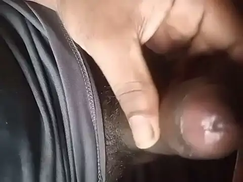 Snapshot of walkolla28 chatting on February 2026 07:35:01 AM walkolla28 online show from February 2026 07:35:01 AM