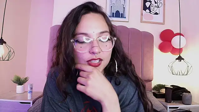 Hanabie  online show from April 2026 07:45:01 AM