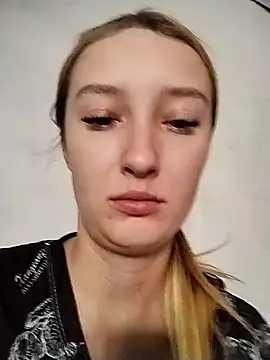 Olivia Kis online show from January 2026 11:14:01 AM