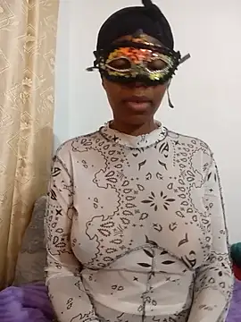Snapshot of CreamyCupCake_96 chatting on June 2026 05:23:01 AM CreamyCupCake 96 online show from June 2026 05:23:01 AM