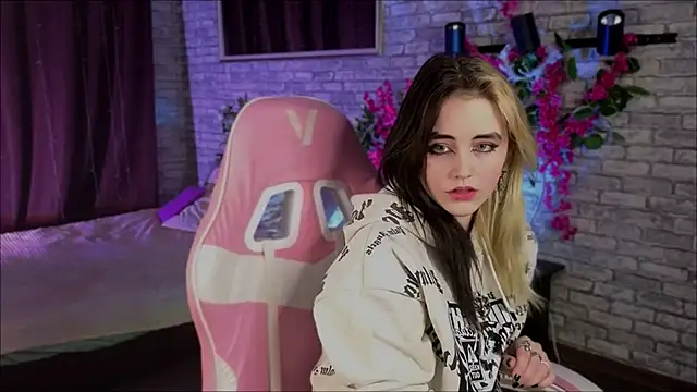 RubyMyst online show from January 2026 08:21:01 PM