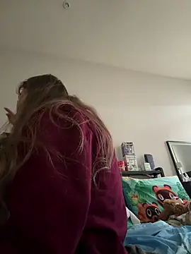 julia4thewin online show from March 2026 10:35:01 PM