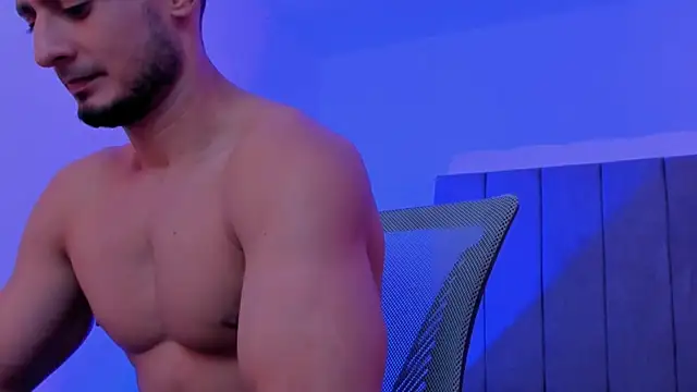 Adonys Lewis  online show from February 2026 04:33:02 AM