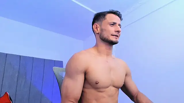 Adonys Lewis  online show from April 2026 04:40:01 AM