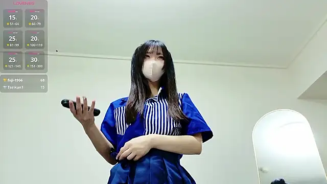 Nanamin- online show from May 2026 11:38:01 AM