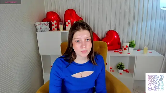 Casandra Joness online show from March 2026 06:17:01 AM