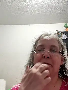 wetMoneybags online show from January 2026 03:23:01 AM