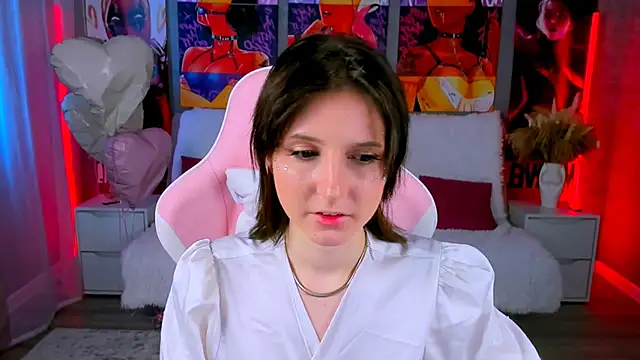 Snapshot of KikaOsterman chatting on March 2026 11:26:02 AM KikaOsterman online show from March 2026 11:26:02 AM