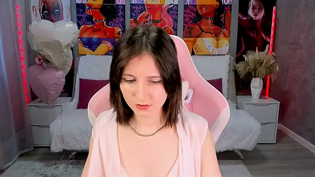 Snapshot of KikaOsterman chatting on March 2026 12:10:02 PM KikaOsterman online show from March 2026 12:10:02 PM