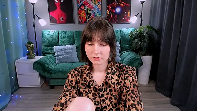 Snapshot of KikaOsterman chatting on April 2026 02:15:01 PM KikaOsterman online show from April 2026 02:15:01 PM