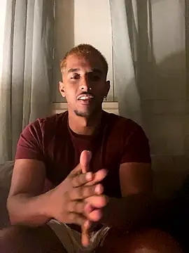 Snapshot of Axel_black10 chatting on January 2026 04:33:02 PM Axel black10 online show from January 2026 04:33:02 PM