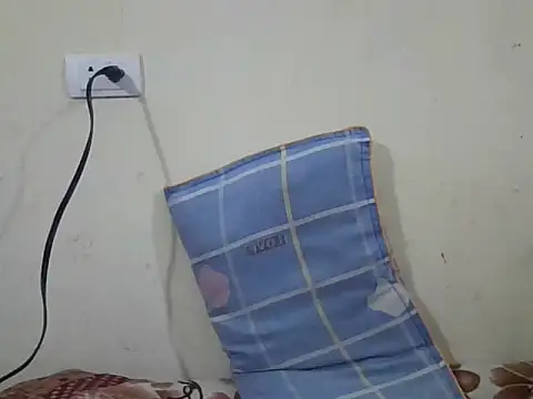 berry alma06 online show from March 2026 01:56:01 PM