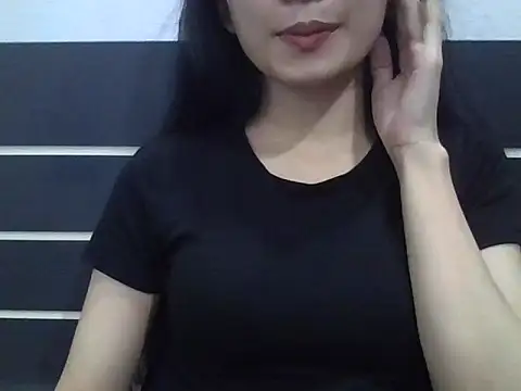 Snapshot of berry_alma06 chatting on July 2026 01:12:01 AM berry alma06 online show from July 2026 01:12:01 AM