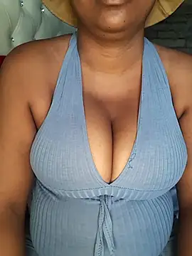 bigboobylicious online show from March 2026 06:58:02 AM
