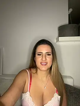 Liana-1 online show from January 2026 05:29:02 PM