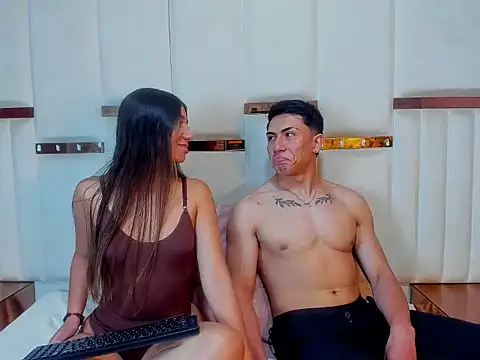 Snapshot of ScarlettAndLucas chatting on January 2026 08:25:01 PM ScarlettAndLucas online show from January 2026 08:25:01 PM