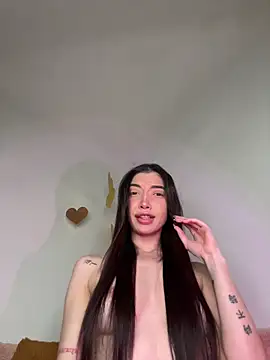 GiannaMagari online show from February 2026 09:13:02 PM