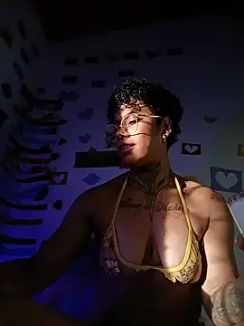 Snapshot of Canela_Osada_ chatting on July 2026 11:18:01 AM Canela Osada online show from July 2026 11:18:01 AM
