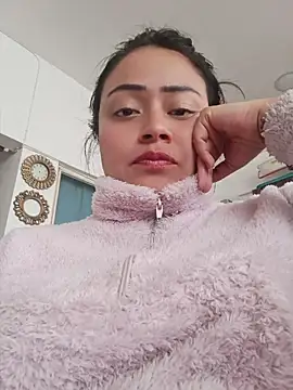 gabriela grace1 online show from April 2026 02:09:01 PM