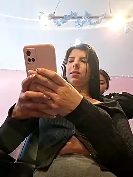 jade03  online show from March 2026 07:42:01 PM