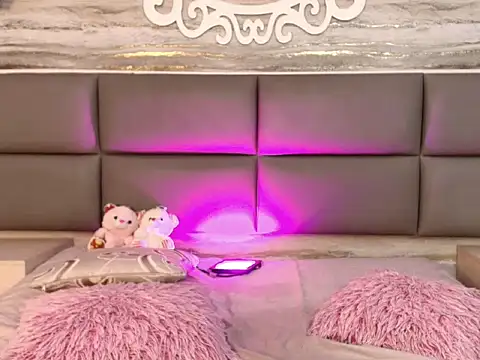 Little Mayy online show from February 2026 12:10:01 PM