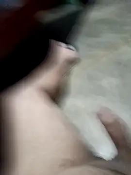 Snapshot of Geovy071 chatting on April 2026 12:06:01 AM Geovy071 online show from April 2026 12:06:01 AM