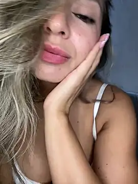 bebitas2  online show from March 2026 12:06:02 AM