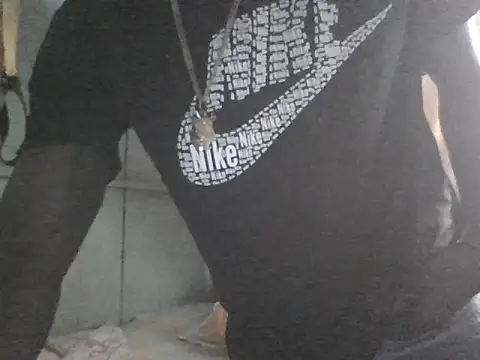 Snapshot of roxa2784 chatting on June 2026 12:29:02 PM roxa2784 online show from June 2026 12:29:02 PM