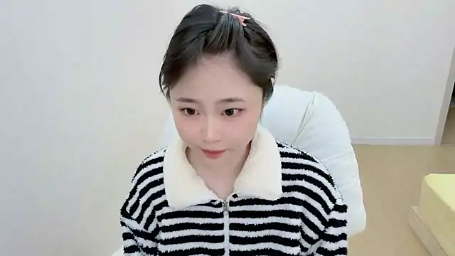 Onefiona online show from April 2026 06:53:02 AM