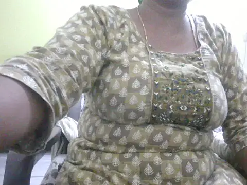 Snapshot of mohini_bhabhi chatting on June 2026 11:58:01 AM mohini bhabhi online show from June 2026 11:58:01 AM