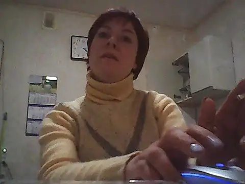 Fruittellalove online show from January 2026 01:16:02 PM