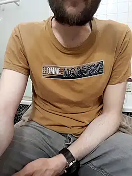 80julien online show from March 2026 07:48:01 PM