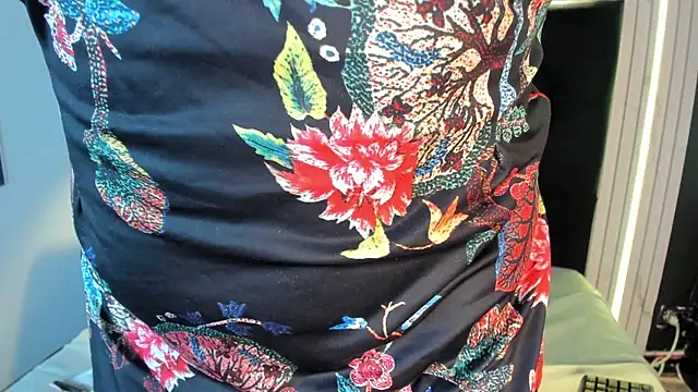 Snapshot of Julieta_nori chatting on January 2026 11:15:02 AM Julieta nori online show from January 2026 11:15:02 AM