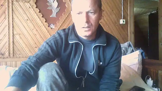 Snapshot of Ivan9iutt chatting on July 2026 08:39:02 AM Ivan9iutt online show from July 2026 08:39:02 AM