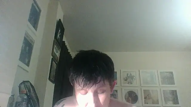 Snapshot of 2flimsy chatting on May 2026 09:15:02 AM 2flimsy online show from May 2026 09:15:02 AM