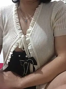 Snapshot of ManaMi-Ami chatting on February 2026 10:36:02 PM ManaMi-Ami online show from February 2026 10:36:02 PM