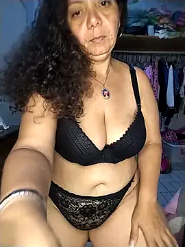 Gorditacarlota online show from March 2026 02:28:02 AM