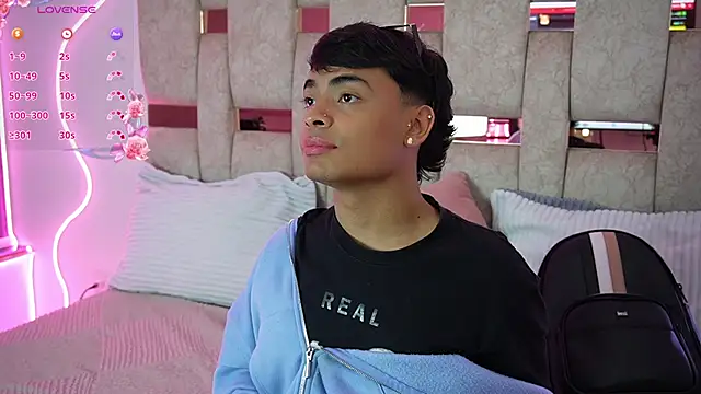 LiamJaxon online show from February 2026 03:36:01 AM